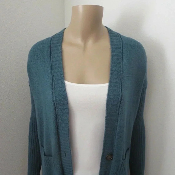 NWT Hollister Knit Cardigan Size XS Sweater Green - Picture 2 of 7